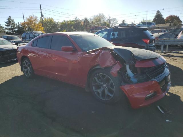 2C3CDXHG4GH146116 - 2016 DODGE CHARGER SXT RED photo 4