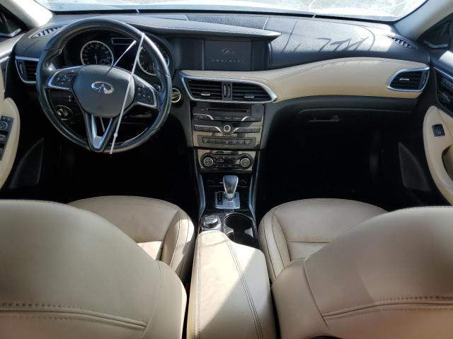 SJKCH5CP1HA022314 - 2017 INFINITI QX30 BASE SILVER photo 8