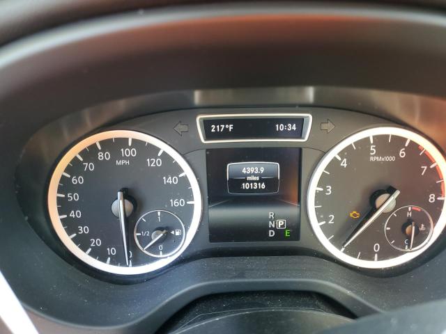 SJKCH5CP1HA022314 - 2017 INFINITI QX30 BASE SILVER photo 9