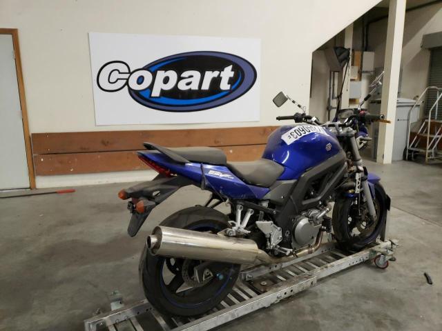 JS1VP53A252105020 - 2005 SUZUKI SV650 BLUE photo 4