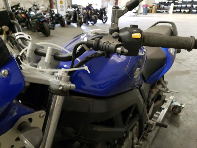 JS1VP53A252105020 - 2005 SUZUKI SV650 BLUE photo 9