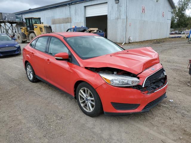 1FADP3F26HL329549 - 2017 FORD FOCUS SE RED photo 4
