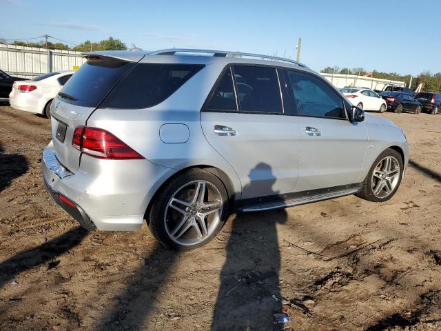 4JGDA6EB2JB127118 - 2018 MERCEDES-BENZ GLE 43 AMG SILVER photo 3