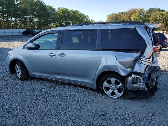 5TDKZ3DC2HS785196 - 2017 TOYOTA SIENNA LE SILVER photo 2