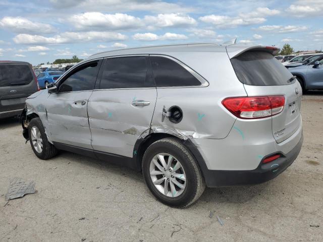 5XYPG4A33JG348557 - 2018 KIA SORENTO LX SILVER photo 2