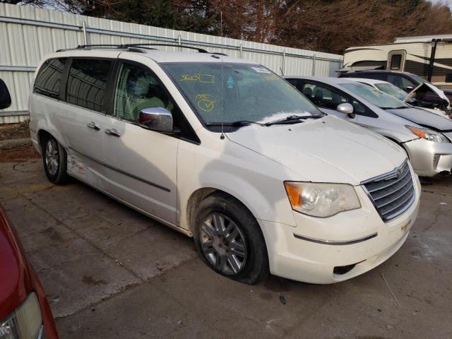 2A4RR6DX8AR240793 - 2010 CHRYSLER TOWN & CNT LIMITED WHITE photo 4