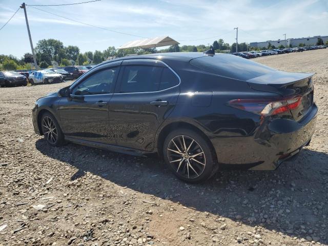 4T1G11AK6PU188216 - 2023 TOYOTA CAMRY SE NIGHT SHADE BLACK photo 2