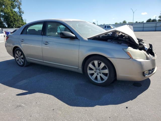 4T1BK36B35U017545 - 2005 TOYOTA AVALON XL GOLD photo 4