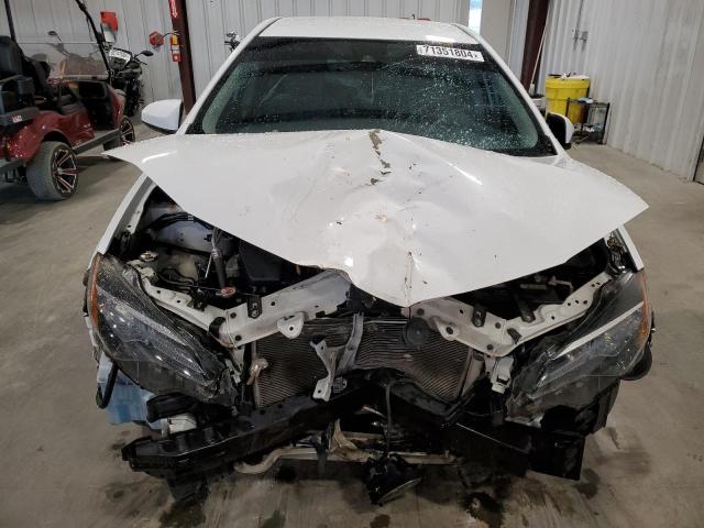 5YFBURHEXKP884717 - 2019 TOYOTA COROLLA L WHITE photo 5