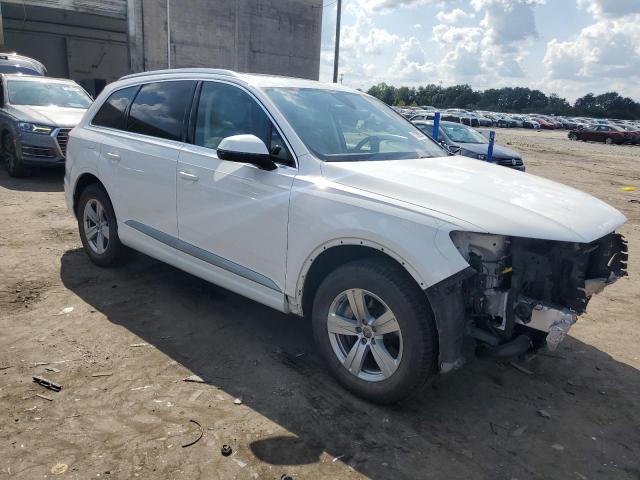 WA1LHAF70KD039693 - 2019 AUDI Q7 PREMIUM PLUS WHITE photo 4