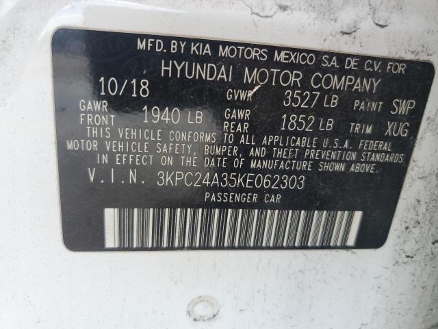 3KPC24A35KE062303 - 2019 HYUNDAI ACCENT SE WHITE photo 12