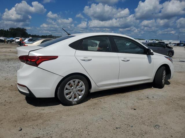 3KPC24A35KE062303 - 2019 HYUNDAI ACCENT SE WHITE photo 3