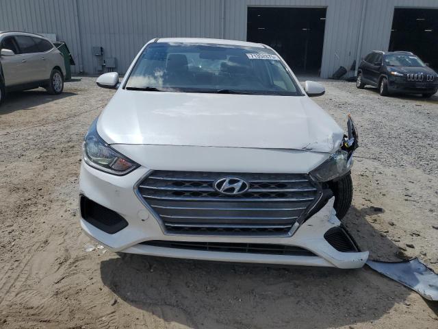 3KPC24A35KE062303 - 2019 HYUNDAI ACCENT SE WHITE photo 5