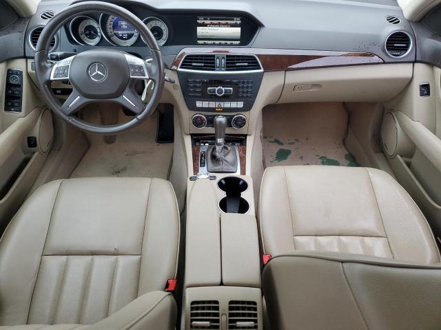 WDDGF4HB6DA839263 - 2013 MERCEDES-BENZ C 250 WHITE photo 8