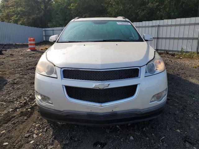 1GNKVJED2CJ113935 - 2012 CHEVROLET TRAVERSE LT WHITE photo 5