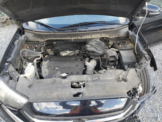 JA4AP3AU5JZ022151 - 2018 MITSUBISHI OUTLANDER ES BLACK photo 12