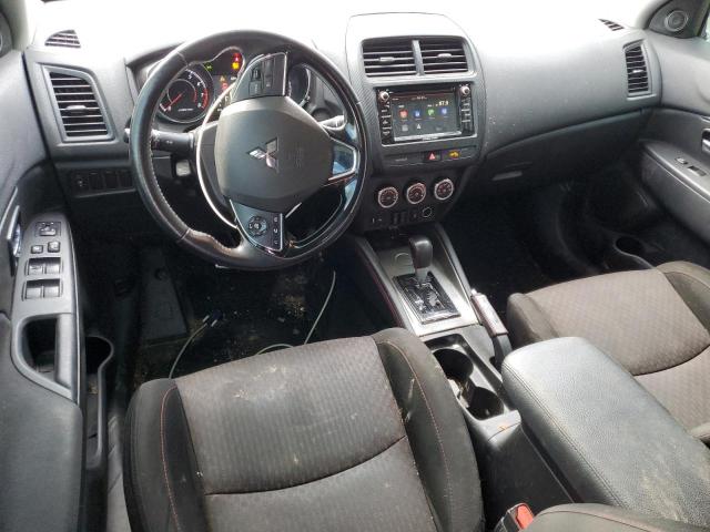 JA4AP3AU5JZ022151 - 2018 MITSUBISHI OUTLANDER ES BLACK photo 8