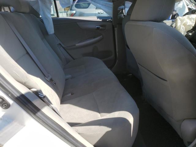1NXBU4EE0AZ207874 - 2010 TOYOTA COROLLA BASE Biały zdjęcie 10