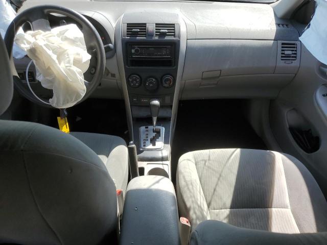 1NXBU4EE0AZ207874 - 2010 TOYOTA COROLLA BASE Biały zdjęcie 8