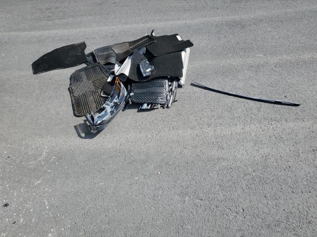 1FM5K8D83JGA75553 - 2018 FORD EXPLORER XLT 奶油色 照片 13