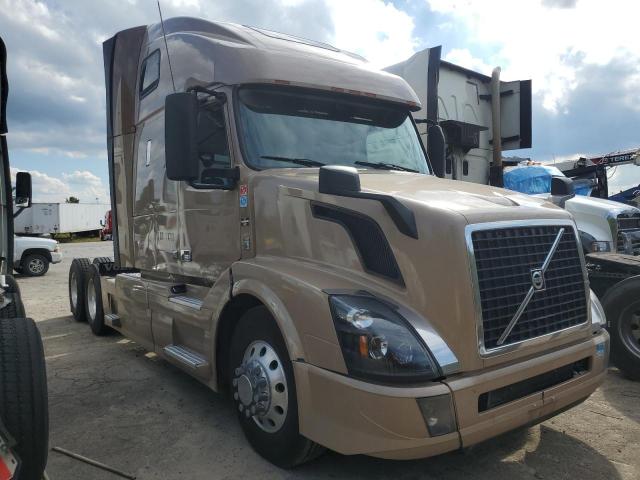 2016 VOLVO VN VNL, 