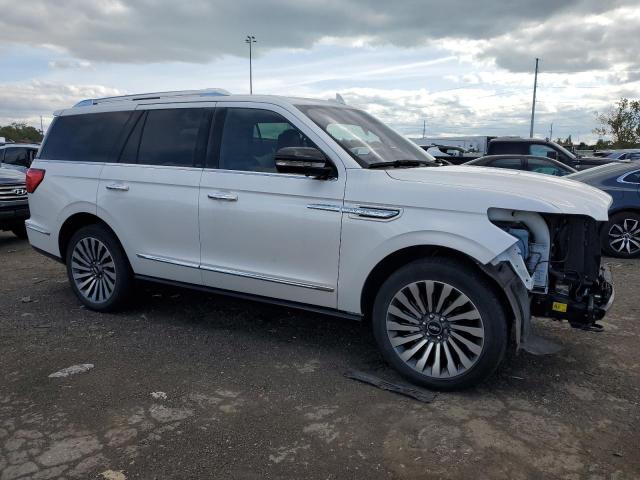 5LMJJ2LT3KEL26330 - 2019 LINCOLN NAVIGATOR RESERVE WHITE photo 4