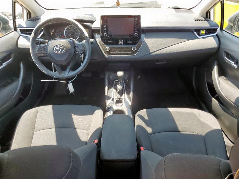 5YFEPMAE7MP203644 - 2021 TOYOTA COROLLA LE WHITE photo 8