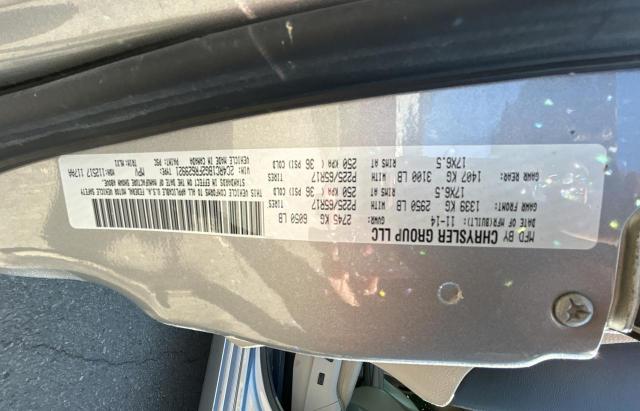 2C4RC1BG2FR629921 - 2015 CHRYSLER TOWN & COU TOURING SILVER photo 10