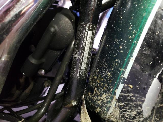 1HD1FCR10WY608657 - 1998 HARLEY-DAVIDSON FLHTCUI მწვანე ფოტო 10