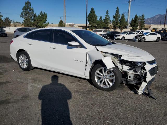 1G1ZD5ST3JF158551 - 2018 CHEVROLET MALIBU LT WHITE photo 4