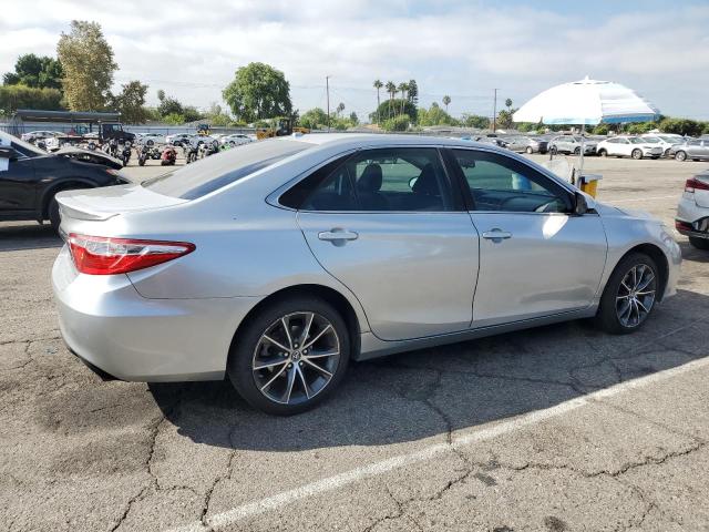 4T1BF1FK4GU150777 - 2016 TOYOTA CAMRY LE SILVER photo 3