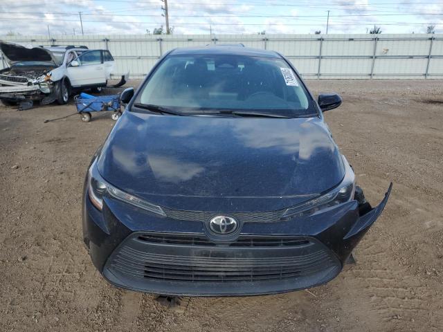 5YFB4MDE6RP151888 - 2024 TOYOTA COROLLA LE შავი ფოტო 5