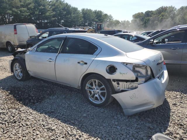 1N4AA5AP6AC824391 - 2010 NISSAN MAXIMA S SILVER photo 2