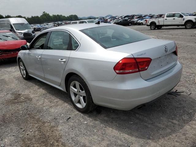 1VWBP7A38DC141258 - 2013 VOLKSWAGEN PASSAT SE SILVER photo 2