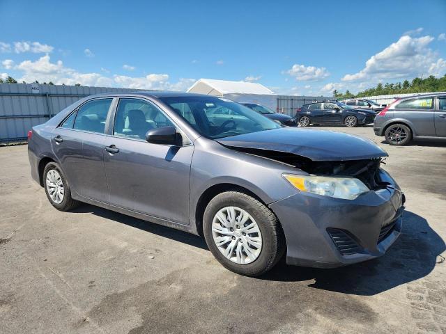 4T1BF1FK2DU682573 - 2013 TOYOTA CAMRY L GRAY photo 4