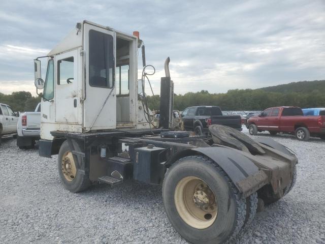 325155 - 2010 CAPACITY YARD TRUCK WHITE photo 3