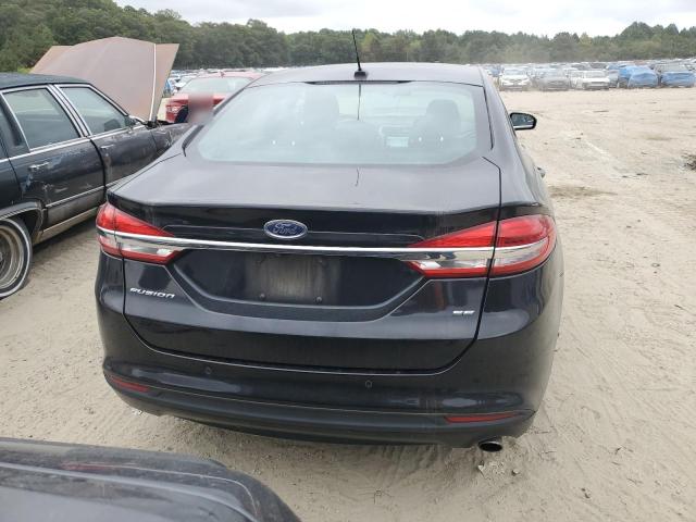 3FA6P0H72HR173981 - 2017 FORD FUSION SE BLACK photo 6