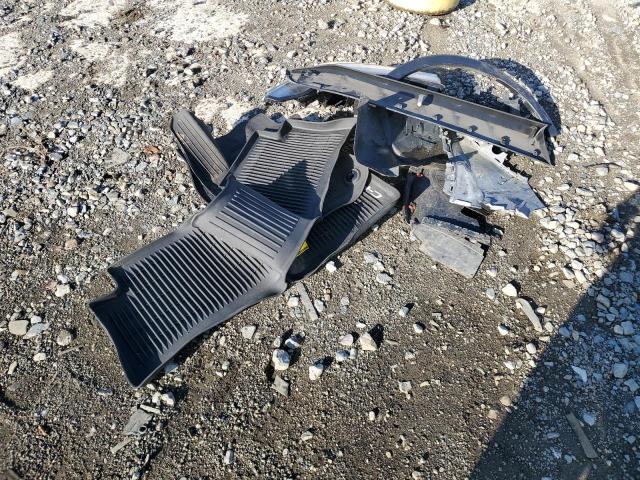 NMTKHMBX0LR113546 - 2020 TOYOTA C-HR XLE WHITE photo 13