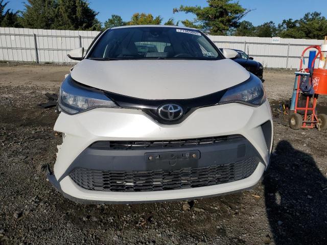 NMTKHMBX0LR113546 - 2020 TOYOTA C-HR XLE WHITE photo 5