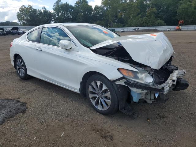 1HGCT1B89DA001162 - 2013 HONDA ACCORD EXL WHITE photo 4