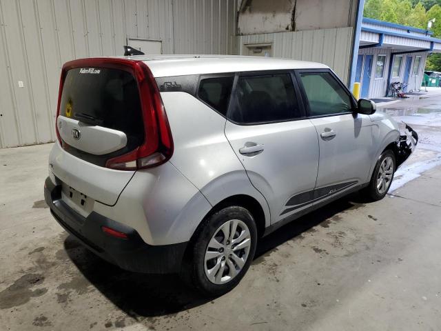 KNDJ23AU3M7746358 - 2021 KIA SOUL LX SILVER photo 3