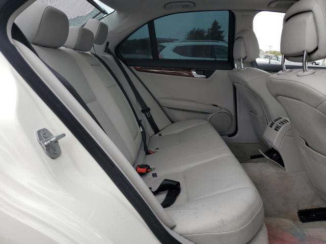 WDDGF8BB6AF475439 - 2010 MERCEDES-BENZ C 300 4MATIC WHITE photo 10