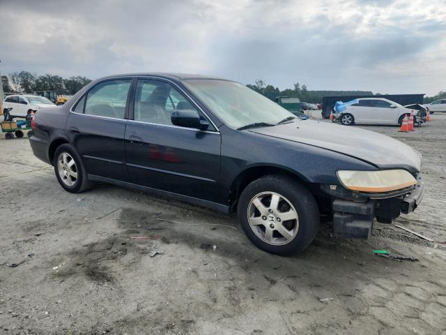 1HGCG6697YA086951 - 2000 HONDA ACCORD SE GREEN photo 4