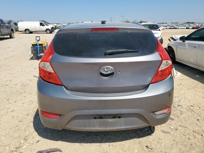 KMHCT5AE4GU267524 - 2016 HYUNDAI ACCENT SE GRAY photo 6
