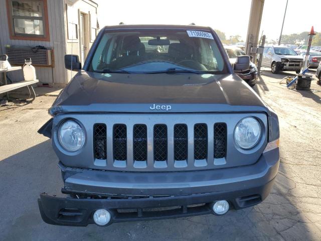 1C4NJRFB1CD540289 - 2012 JEEP PATRIOT LATITUDE GRAY photo 5