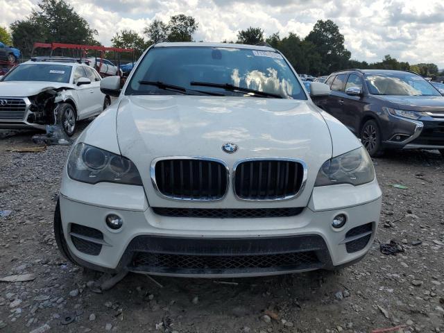 5UXZV4C53D0B12399 - 2013 BMW X5 XDRIVE35I WHITE photo 5