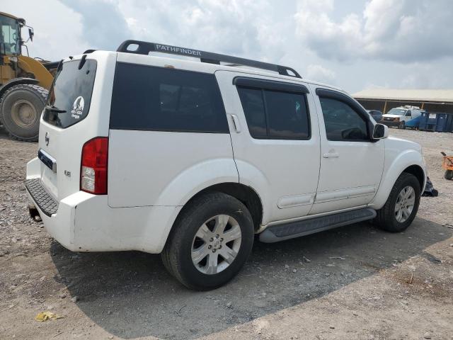 5N1AR18W16C682642 - 2006 NISSAN PATHFINDER LE Biały zdjęcie 3