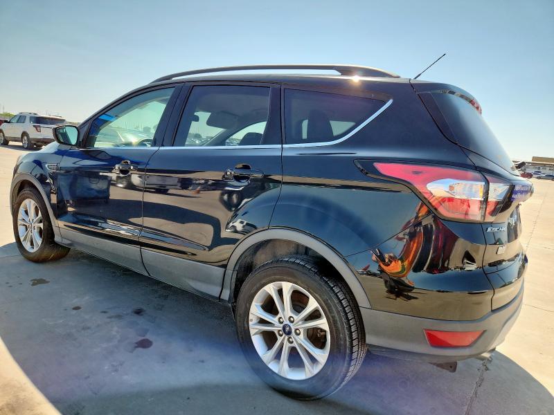 1FMCU0G93JUC41322 - 2018 FORD ESCAPE SE Negro foto 2