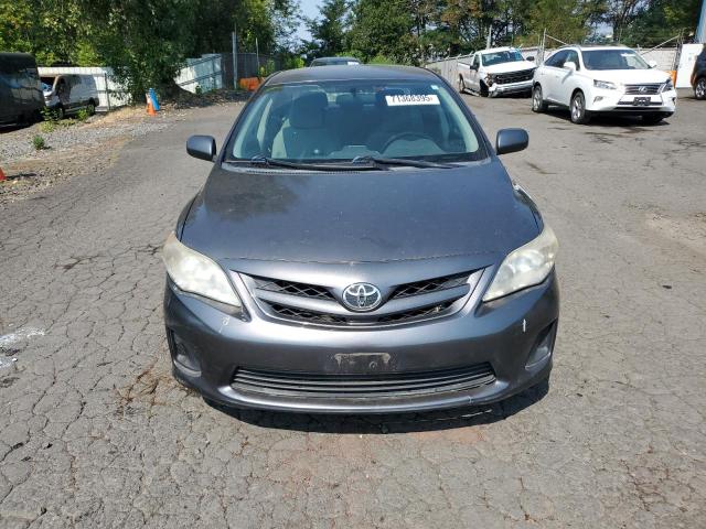 5YFBU4EE5DP212333 - 2013 TOYOTA COROLLA BASE Մոխրագույն լուսանկար 5