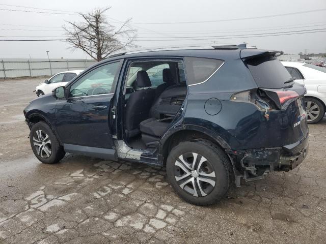 2T3BFREVXJW700086 - 2018 TOYOTA RAV4 LE BLUE photo 2